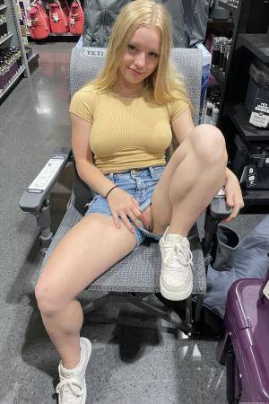 Original 852 px/ 1280 px