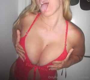 Original 1169 px/ 1037 px