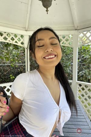 Original 2000 px/ 3000 px