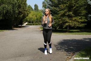 Original 3000 px/ 2000 px