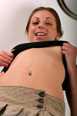 Original 682 px/ 1024 px