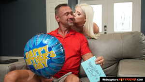 Original 2500 px/ 1406 px