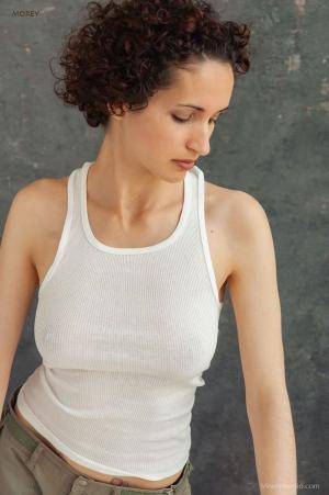 Original 851 px/ 1280 px