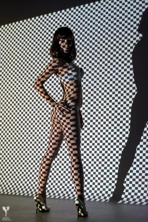 Original 2000 px/ 3000 px