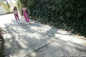 Original 900 px/ 600 px