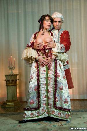 Original 1067 px/ 1600 px