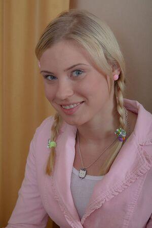 Original 683 px/ 1024 px