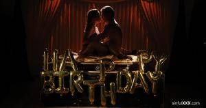 Original 5000 px/ 2637 px