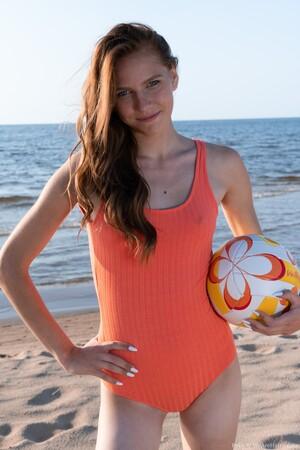 Original 2001 px/ 3000 px