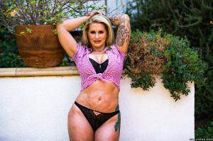 Original 2495 px/ 1663 px