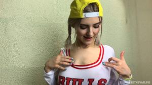 Original 1620 px/ 911 px