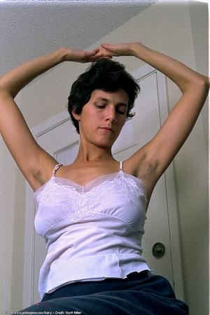 Original 682 px/ 1024 px