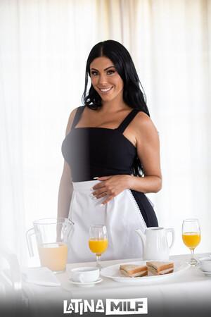 Original 2560 px/ 3840 px