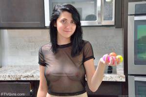 Original 1600 px/ 1064 px