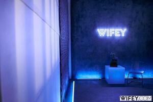 Original 2998 px/ 2000 px