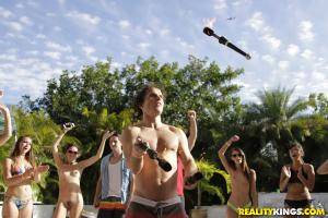 Original 1903 px/ 1269 px