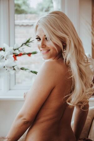 Original 3000 px/ 4500 px