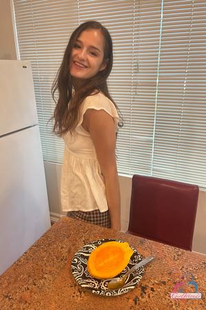 Original 2000 px/ 3000 px