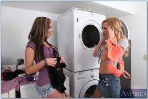 Original 850 px/ 571 px