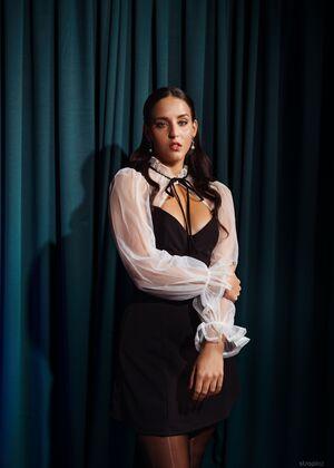 Original 3000 px/ 4200 px