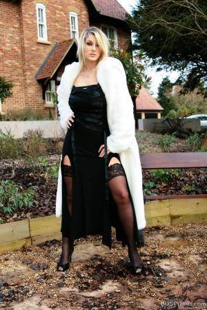 Original 700 px/ 1050 px