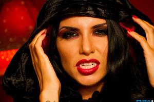 Original 3000 px/ 2000 px