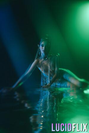 Original 2000 px/ 3000 px