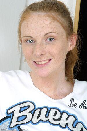 Original 682 px/ 1024 px