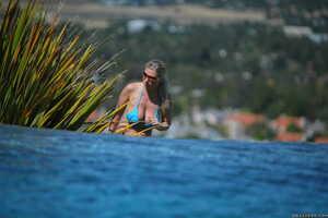 Original 2495 px/ 1663 px