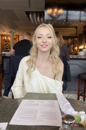 Original 2000 px/ 3000 px