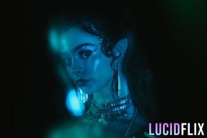 Original 3000 px/ 2000 px