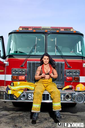 Original 2000 px/ 2999 px