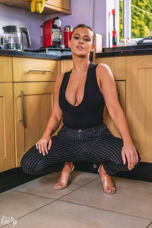 Original 3000 px/ 4500 px