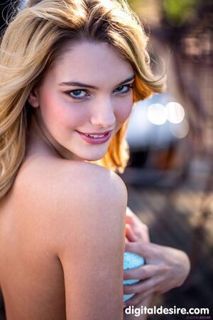 Original 2000 px/ 3000 px