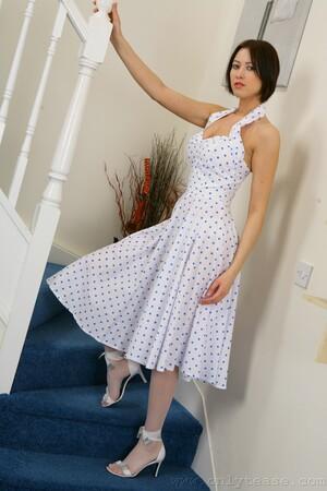 Original 1365 px/ 2048 px