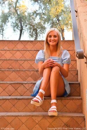 Original 3280 px/ 4928 px