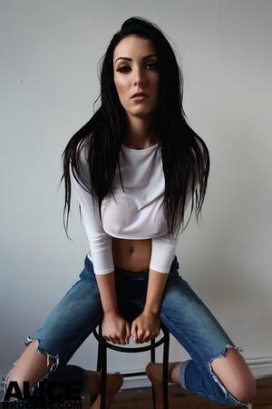 Original 749 px/ 1123 px