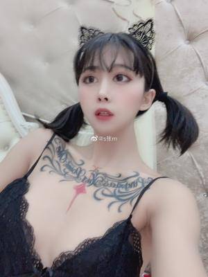 Original 1080 px/ 1440 px