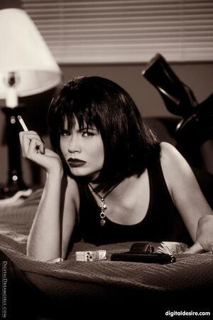 #DigitalDesire April Summers