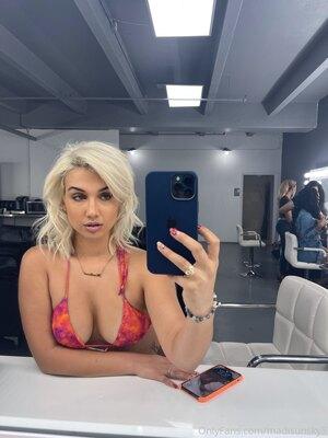 Original 1536 px/ 2049 px