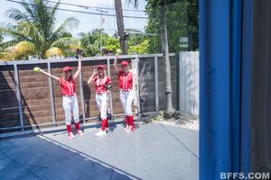 Original 900 px/ 600 px