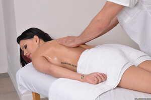 Original 2500 px/ 1656 px