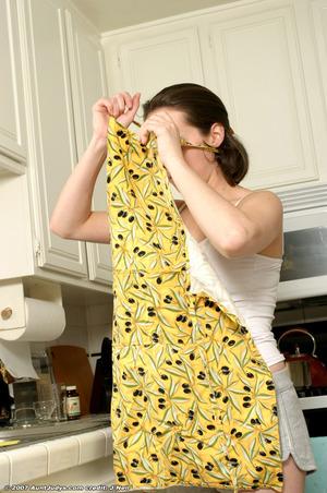 Original 680 px/ 1024 px