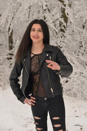 Original 2002 px/ 3000 px