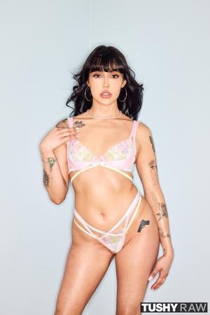 Original 2000 px/ 2999 px