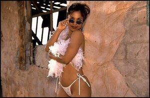 Original 720 px/ 472 px