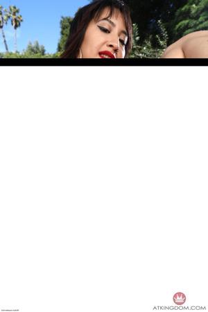 Original 2000 px/ 3000 px