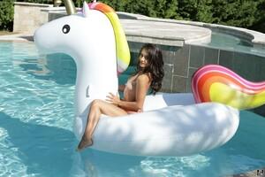 Original 1920 px/ 1280 px