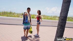 Original 1278 px/ 719 px