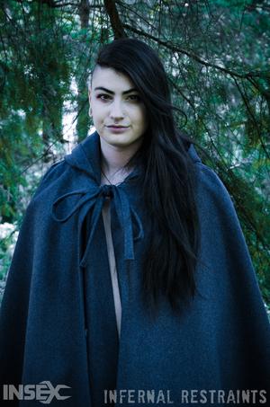 Original 795 px/ 1200 px